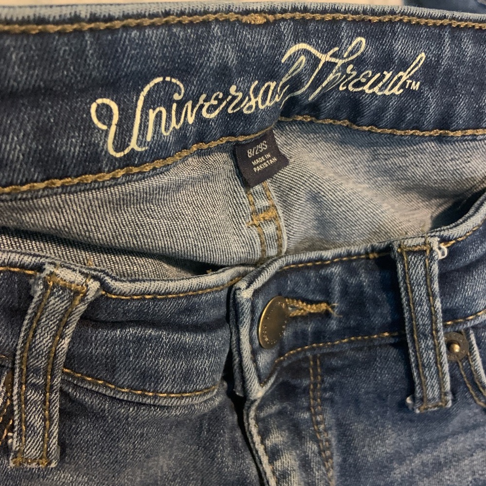 Universal thread blue jeans 👖